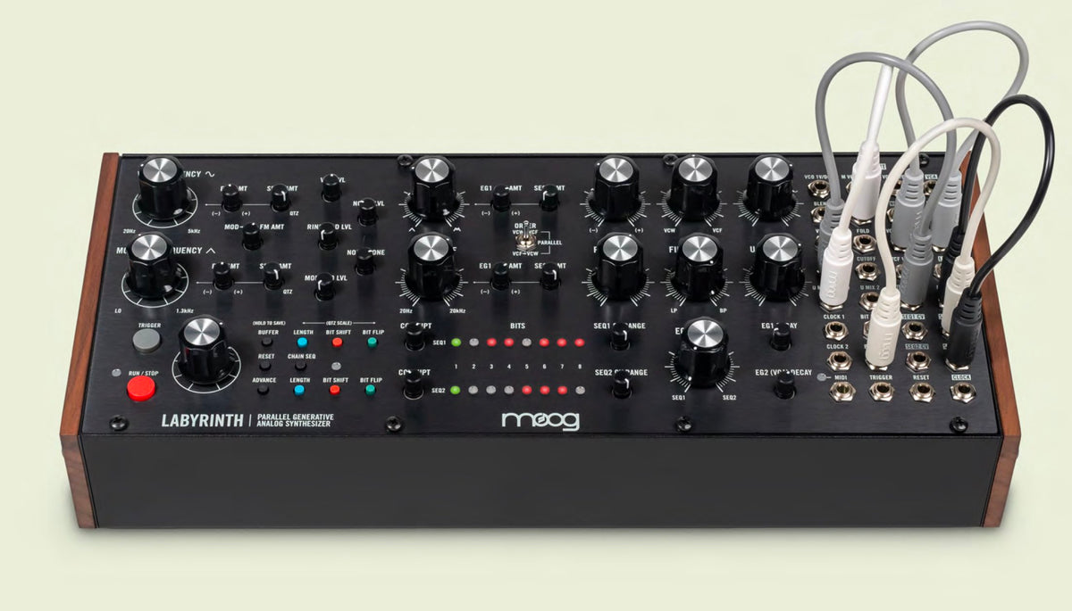 鍵盤楽器 Moog Labyrinth Amazon.com: MOOG Labyrinth - Semi-Modular Parallel